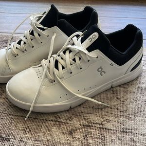 On Cloud Mens size 12